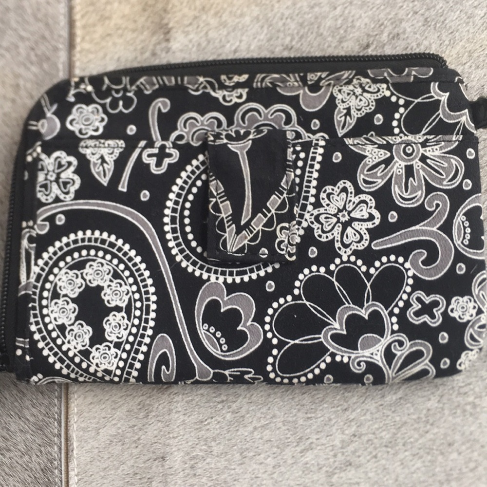 Thirty One Black & White Wallet